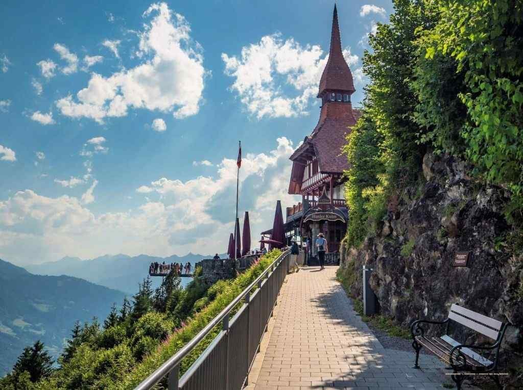 Atractii turistice din Alpii Elvetieni - Interlaken