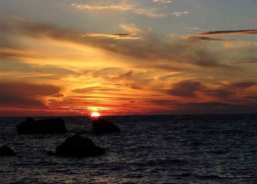 Sarakiniko beach