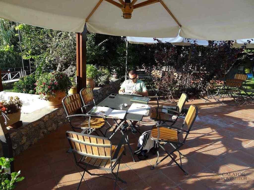 Unde mancam in Parga — 12