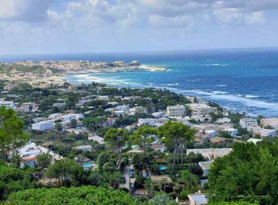 Insula Ischia – 5 destinatii pe care nu trebuie sa le ratezi