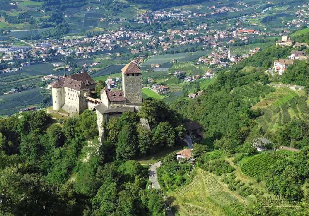 Tirolo – un sat asa cum iti doresti
