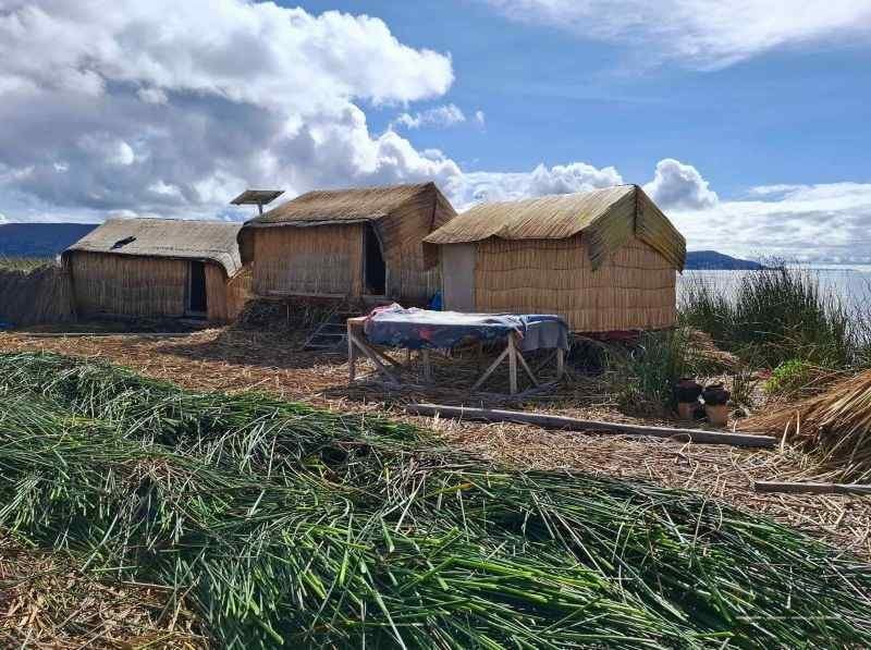 lacul titicaca peru