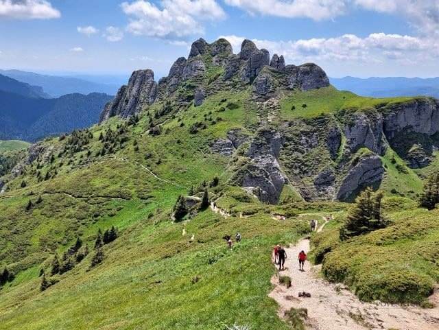 Trasee muntii Ciucas – calatorie spre varfurile Carpatilor
